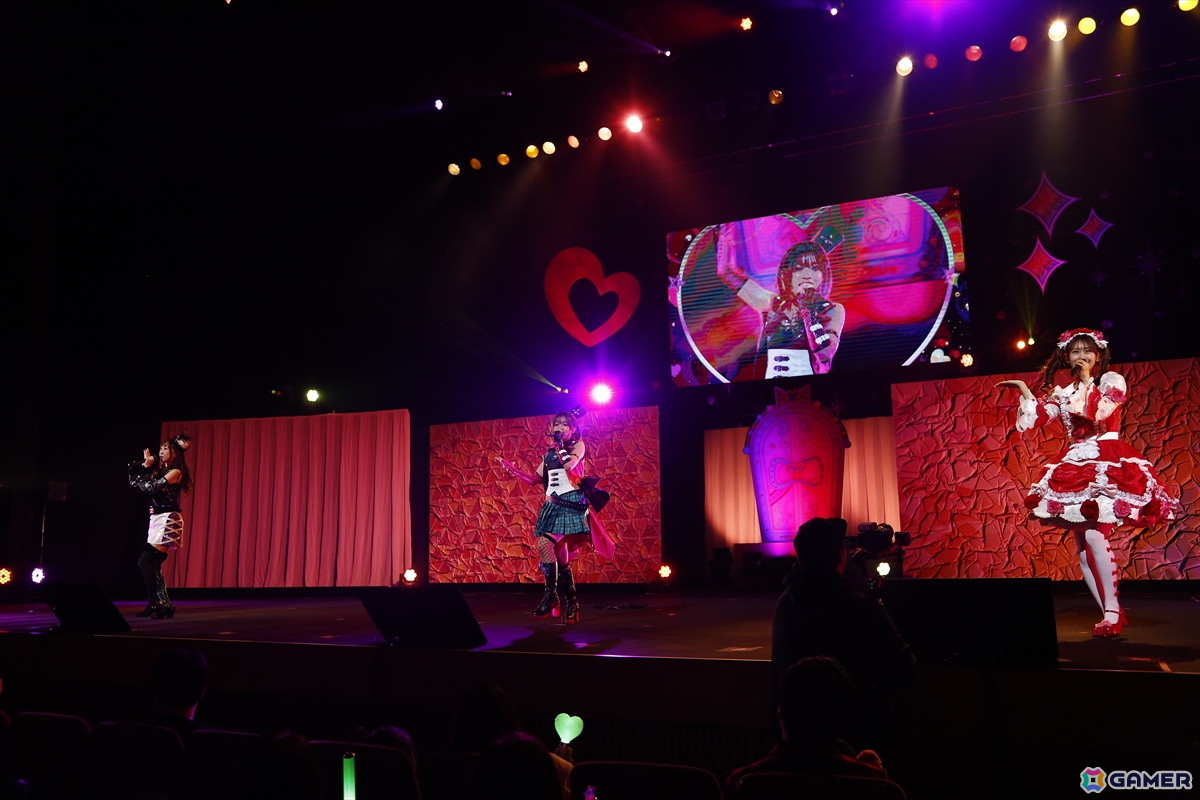 「ひみつのアイプリ×キラッとプリ☆チャン プリ♡プリライブ」レポート：“にらめっこ世界大会”で優勝した桃山みらいが凱旋の画像