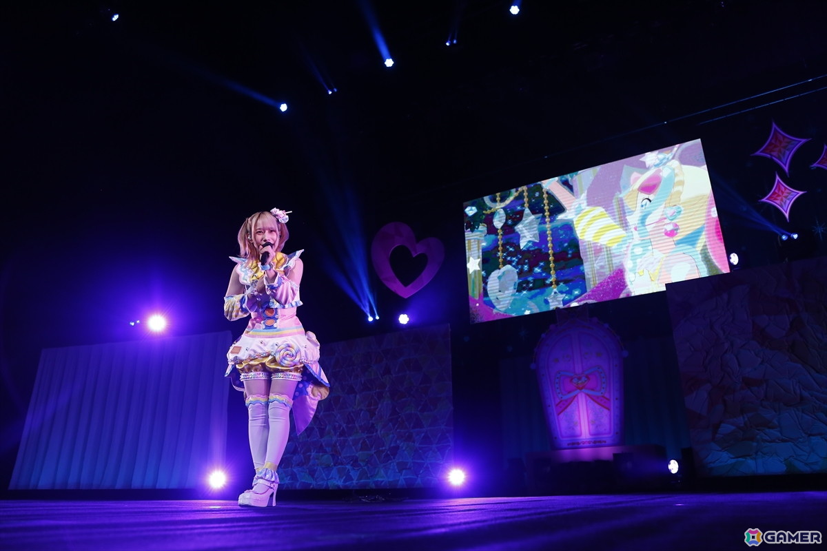 「ひみつのアイプリ×キラッとプリ☆チャン プリ♡プリライブ」レポート：“にらめっこ世界大会”で優勝した桃山みらいが凱旋の画像