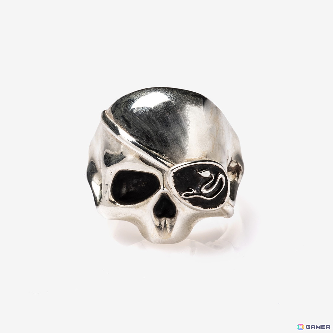 「龍が如く」とジュエリーブランド「OX JEWELRy」のコラボジュエリー3種の予約受付が開始！桐生、春日、真島モチーフのデザインに注目の画像11