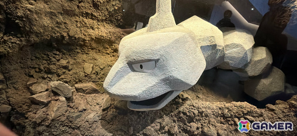 「ポケモン生態図鑑」初のポップアップ「Pokécology」がロンドン自然史博物館で開催！ピカチュウなど25種のポケモンたちの大型ジオラマが世界初公開の画像12