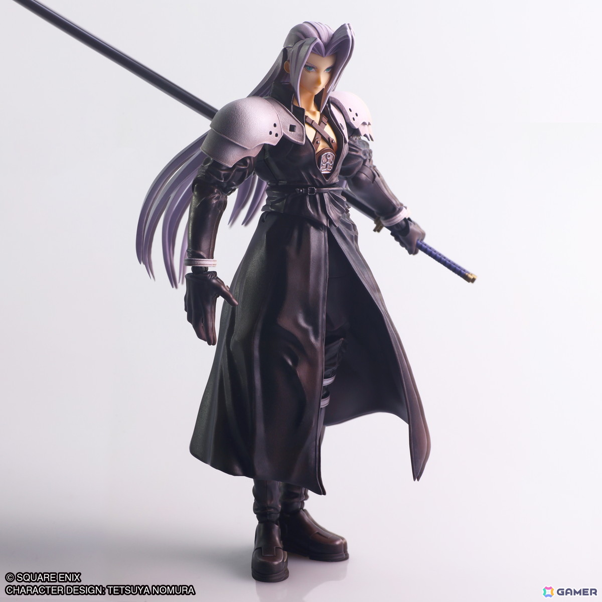 「FFVII」セフィロスがストラクチャーアーツに登場!1997年当時のキャラクターデザインをそのまま立体化の画像