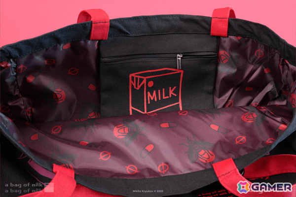 「Among Us」「A Bag of Milk」「Sea of Stars」のグッズ取り扱いがFangamer Japanにて開始!回転ピンバッジやTシャツがラインナップの画像