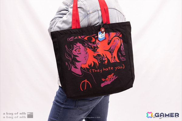 「Among Us」「A Bag of Milk」「Sea of Stars」のグッズ取り扱いがFangamer Japanにて開始!回転ピンバッジやTシャツがラインナップの画像