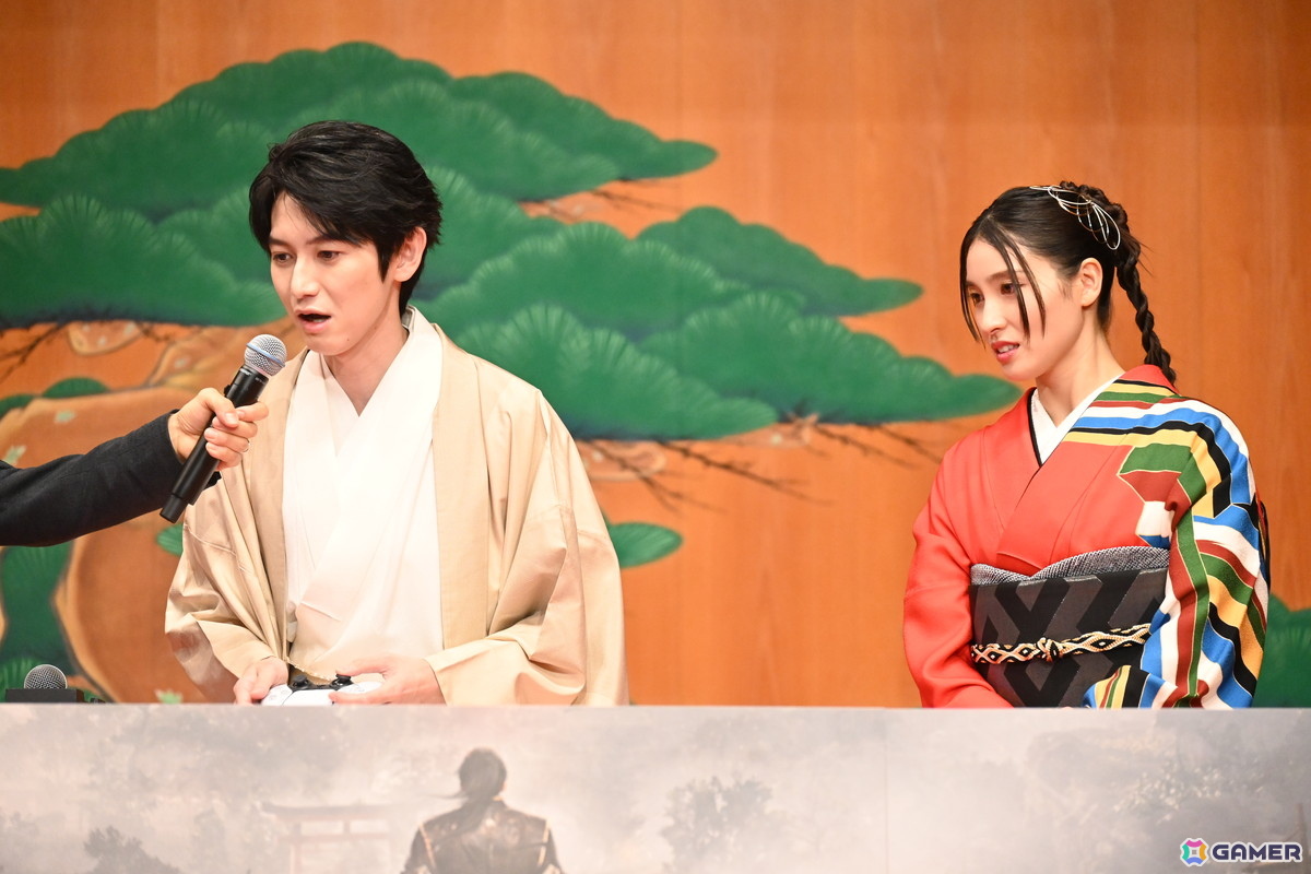 「仁王3」完成発表会に本郷奏多さんと土屋太鳳さんがキャラをイメージした和装で登場！2月3日の節分にちなんで、鬼と戦う追難式にも挑戦の画像