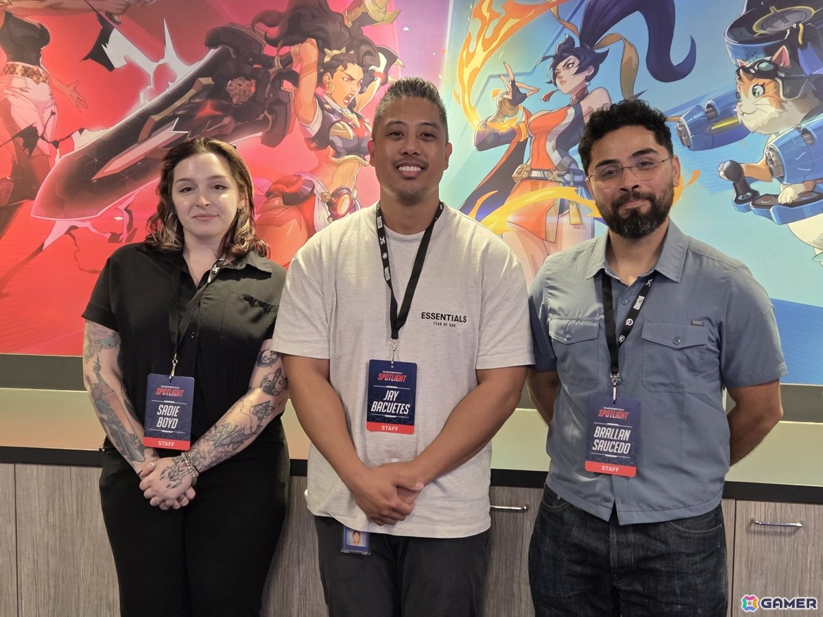 UIアーティストのSadie Boyd氏、UI/UXリードのJay Bacuetes氏、ゲームプロデューサーのBrian Saucedo氏