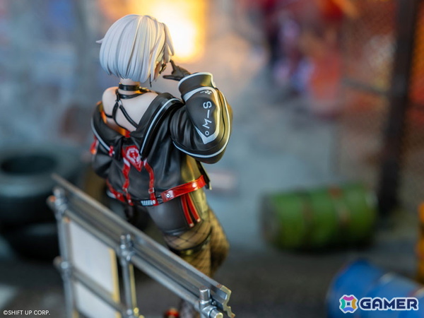 「勝利の女神：NIKKE」メティス部隊の自称・ヴィラン「ドレイク」がヴィランレーサー衣装で登場！あみあみ限定特典としてA2クリアポスターも付属の画像11