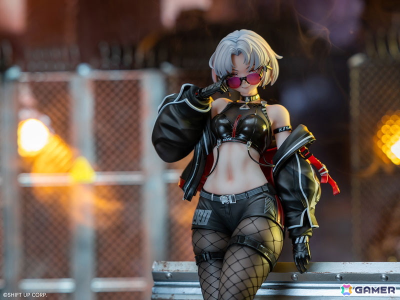 「勝利の女神:NIKKE」メティス部隊の自称・ヴィラン「ドレイク」がヴィランレーサー衣装で登場!あみあみ限定特典としてA2クリアポスターも付属の画像