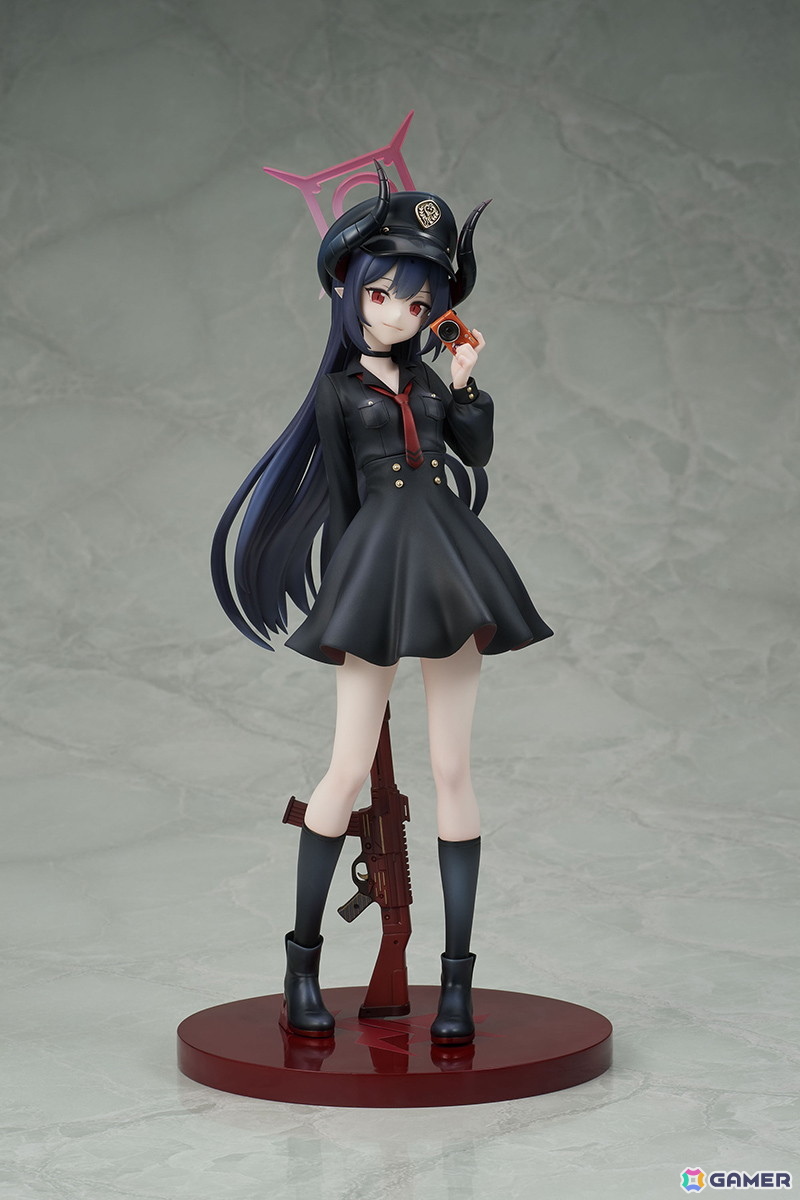 「ブルアカ」よりチアキが1/7スケールフィギュアとなって登場！カメラを片手にふと見せる柔らかな微笑みや立ち姿を表現の画像