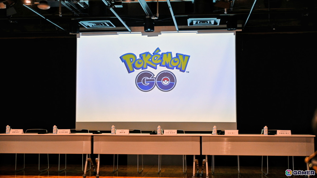 5月29日より開催される「Pokémon GO」のリアルイベント「Pokémon GO Fest：東京」合同記者発表会をレポート！発表会ではゲームに興じる小池都知事の姿もの画像
