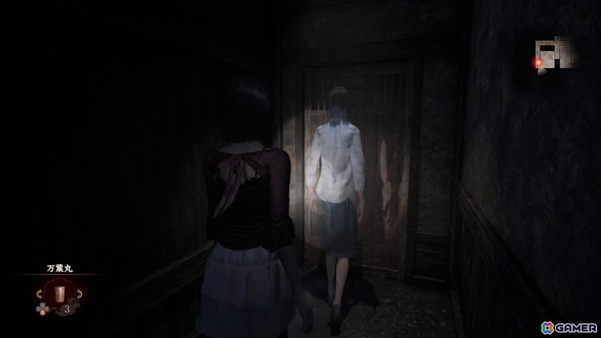 「零 ～紅い蝶～ リメイク」を4時間プレイ：怨霊が手強くなり駆け引きが高度化したバトルは難易度を下げるのもアリかもしれないの画像