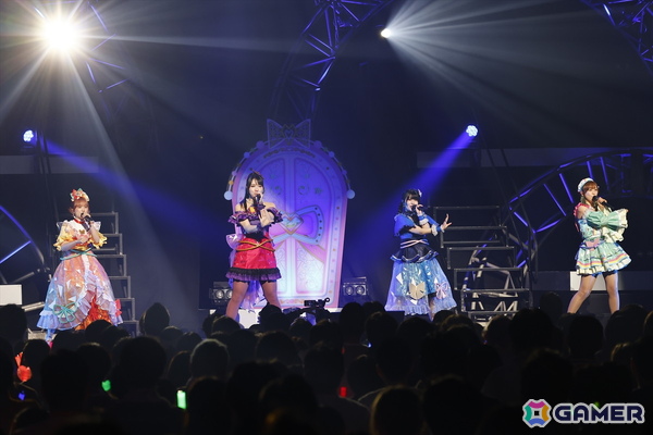 「ひみつのアイプリ Ring Ring LIVE in TOKYO」イベントレポートが到着！みつきからひまりへ“お手紙”のプレゼントもの画像4