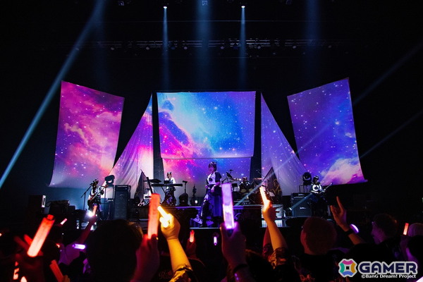 Roselia ASIA TOUR「Neuweltfahrt」東京公演 -Final-が2DAYSで開催！2027年の結成10周年イヤーに向けてBest Album・次回単独ライブが発表の画像6