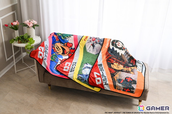 「パックマン」「ゼビウス」「ドルアーガの塔」のブランケットが発売！ナムコットのファミコンソフト30タイトルをまとめた冊子も同梱の画像1