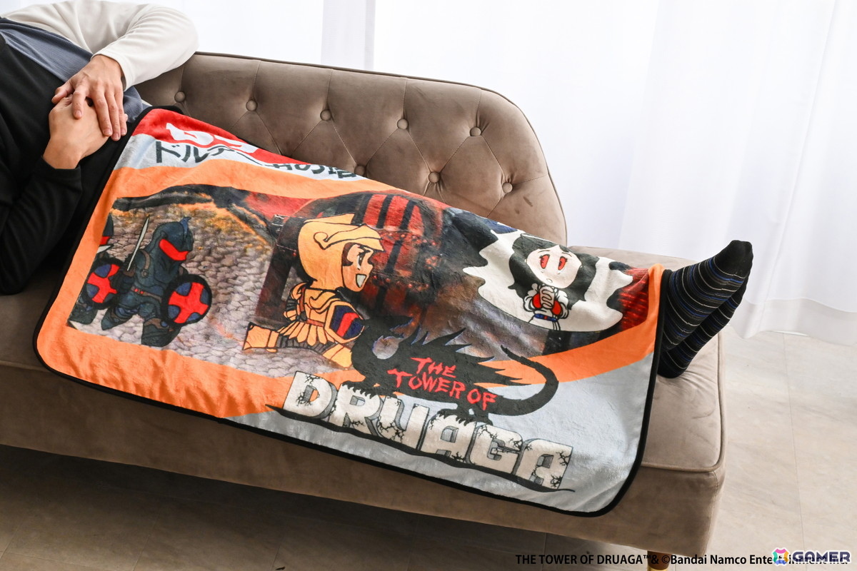 「パックマン」「ゼビウス」「ドルアーガの塔」のブランケットが発売!ナムコットのファミコンソフト30タイトルをまとめた冊子も同梱の画像