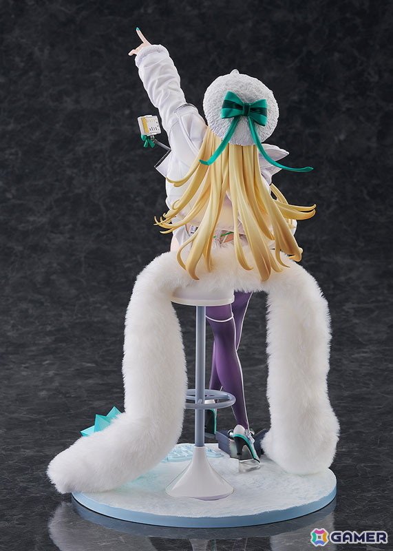 「勝利の女神：NIKKE」テトラライン所属の人気配信者・ルピーが特別感あふれる真っ白なサンタクロース姿で立体化！の画像