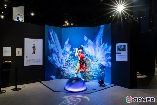「シリーズ30周年記念 幻想水滸伝I&II展 ~幻想博物館~」が2月17日より大丸梅田で開催!大阪会場では新商品も登場の画像
