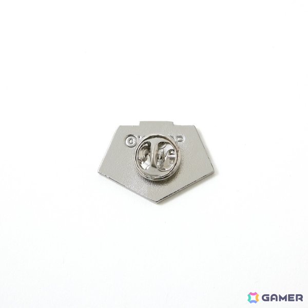 アニメ「BLEACH 千年血戦篇」黒崎一護と平子真子をイメージしたアウターやバッグなど4アイテムが登場!斬月を使用した特別写真も公開の画像