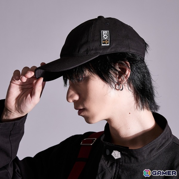 アニメ「BLEACH 千年血戦篇」黒崎一護と平子真子をイメージしたアウターやバッグなど4アイテムが登場!斬月を使用した特別写真も公開の画像