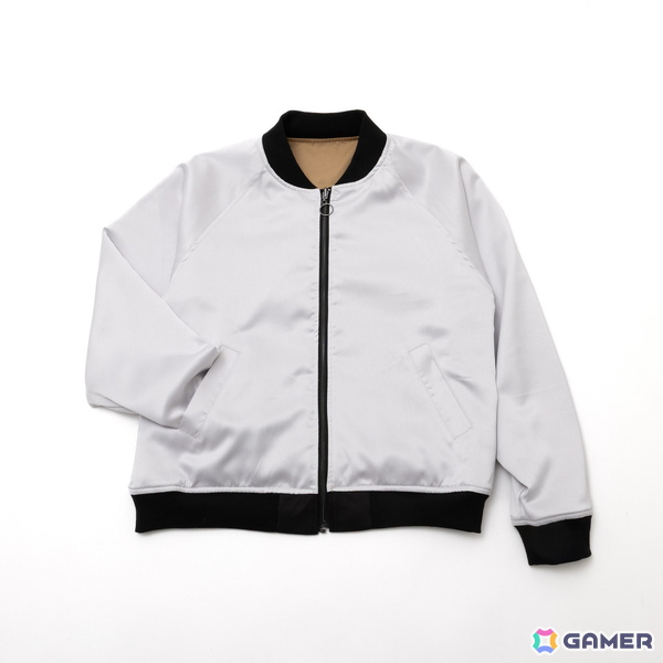 アニメ「BLEACH 千年血戦篇」黒崎一護と平子真子をイメージしたアウターやバッグなど4アイテムが登場!斬月を使用した特別写真も公開の画像