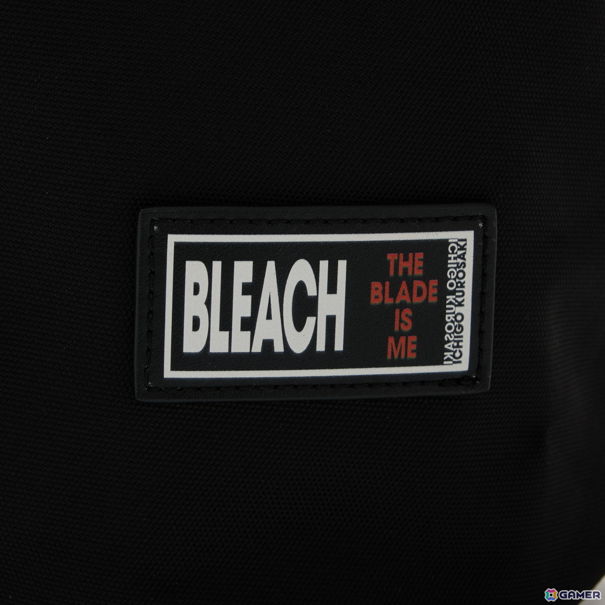 アニメ「BLEACH 千年血戦篇」黒崎一護と平子真子をイメージしたアウターやバッグなど4アイテムが登場！斬月を使用した特別写真も公開の画像22