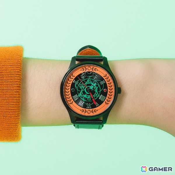 「Hades II」冥界の王女・メリノエを細部まで表現した腕時計、ブルゾン、ボディバッグが登場！の画像