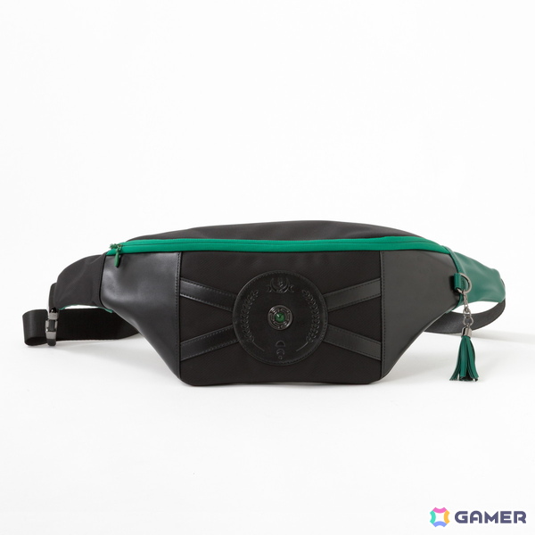 「Hades II」冥界の王女・メリノエを細部まで表現した腕時計、ブルゾン、ボディバッグが登場！の画像