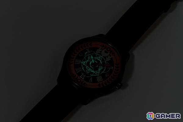 「Hades II」冥界の王女・メリノエを細部まで表現した腕時計、ブルゾン、ボディバッグが登場！の画像