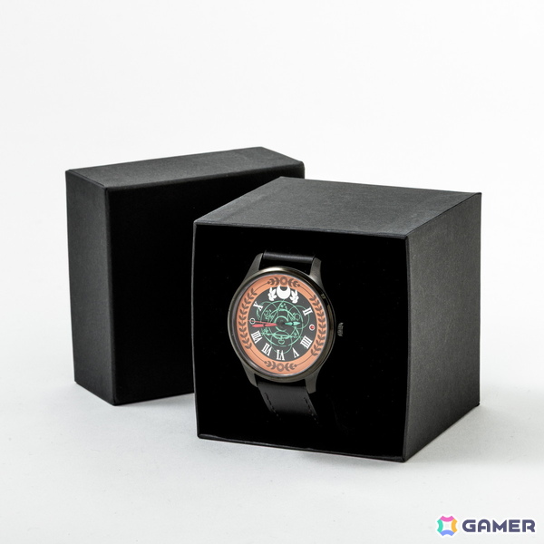 「Hades II」冥界の王女・メリノエを細部まで表現した腕時計、ブルゾン、ボディバッグが登場！の画像