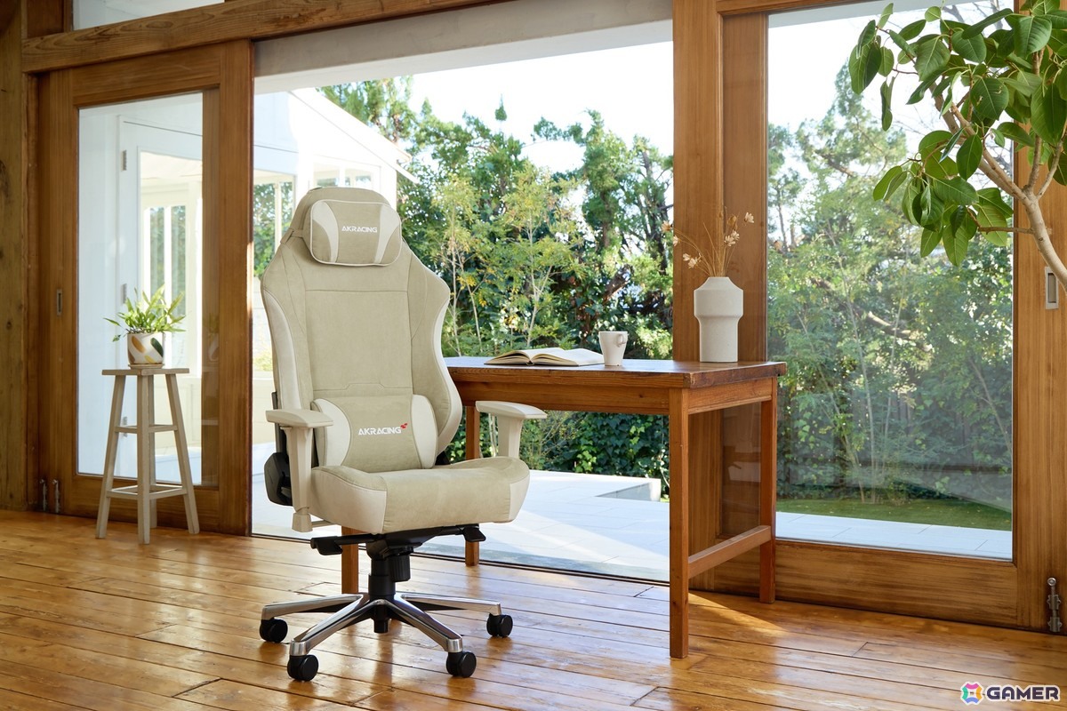 AKRacingよりスエード調ファブリック素材を採用したチェア FAURAシリーズが2月25日に発売！アースカラーを採用した落ち着いたデザインにも注目の画像