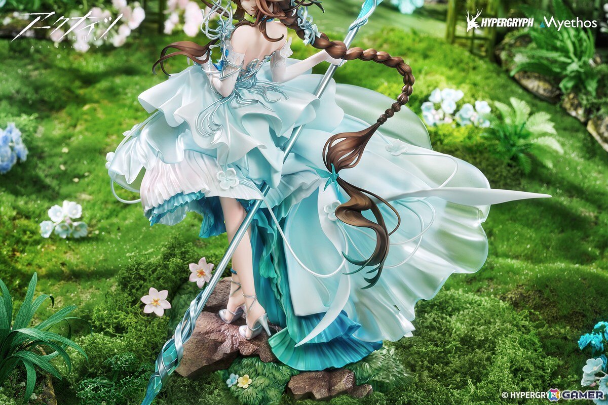 「アークナイツ」アーミヤが溜息が出るほど美しい「時巡る花園VER.」となって1/7スケールフィギュアで登場！花咲く小径でふと振り返る優雅な一瞬を立体化の画像3