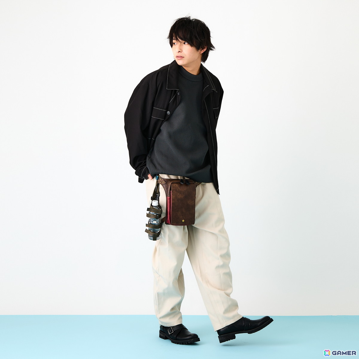アニメ「ライザのアトリエ」よりライザの装いと冒険の記憶が詰め込まれたコラボ腕時計、レッグバッグ、長財布が登場！の画像17