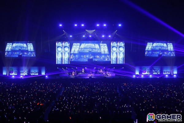 「バンドリ！」10バンド・50名のキャストが出演した10th Anniversary LIVE「In the name of BanG Dream!」が開催！の画像11