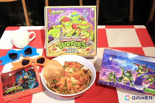 「マジック：ザ・ギャザリング｜ミュータント タートルズ」発売PRイベントで「ピザラーメン」実食をかけてママタルト 檜原洋平さん・大鶴肥満さんが対決！の画像6