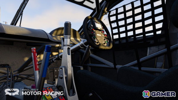 「Project Motor Racing」オーストラリアを代表する伝統的なマッスルカーとして親しまれている「Ford Falcon V8 2013」が無料DLCで追加！の画像2