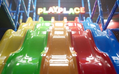 都市伝説「バックルーム」から着想を得た一人称ホラー＆パズルADV「Subliminal」が3月31日に発売！UE5による圧倒的なビジュアル表現に注目