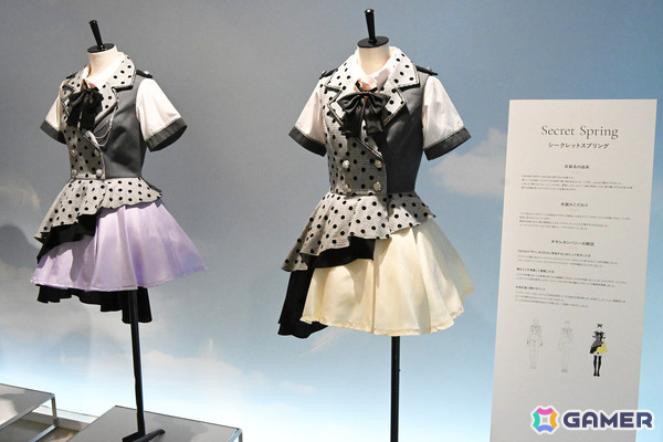 「シャニマス衣装展」東京会場をフォトレポート！「我儘なまま」のソロ衣装を含む多数の衣装を細部まで楽しめるの画像13