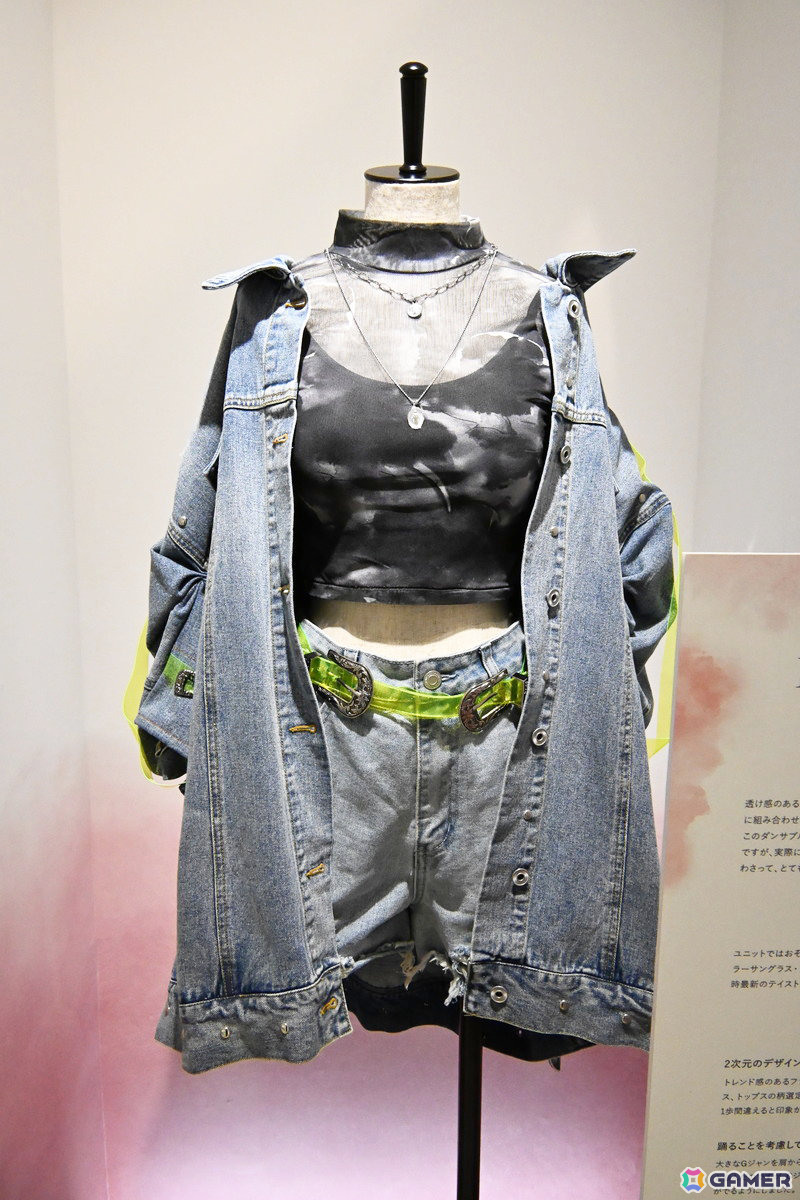 「シャニマス衣装展」東京会場をフォトレポート！「我儘なまま」のソロ衣装を含む多数の衣装を細部まで楽しめるの画像17