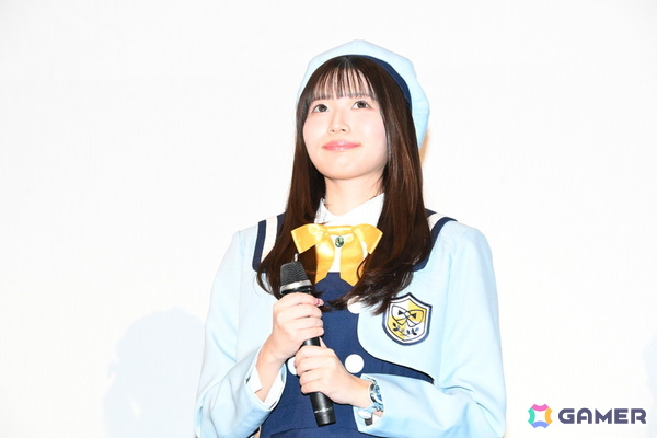 ひまりとみつきのアドリブによる掛け合いも…？「映画ひみつのアイプリ まんかいバズリウムライブ！」公開初日舞台挨拶をレポートの画像