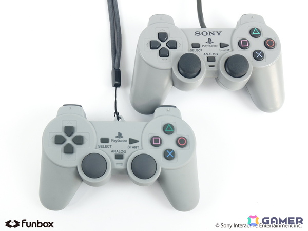 初代PlayStationのコントローラを再現した「シリコーンポーチ DUALSHOCK」が3月17日に発売！初代PlayStationをイメージしたシリコーンポーチの再販もの画像8