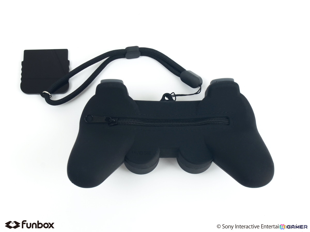 初代PlayStationのコントローラを再現した「シリコーンポーチ DUALSHOCK」が3月17日に発売!初代PlayStationをイメージしたシリコーンポーチの再販もの画像