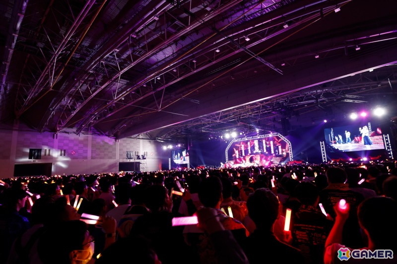 七尾百合子が空想し書き上げたリリィと青年の物語!「アイドルマスター ミリオンライブ!」11thライブDAY2「百合咲き誇るレムリア」レポートの画像