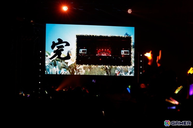 七尾百合子が空想し書き上げたリリィと青年の物語!「アイドルマスター ミリオンライブ!」11thライブDAY2「百合咲き誇るレムリア」レポートの画像