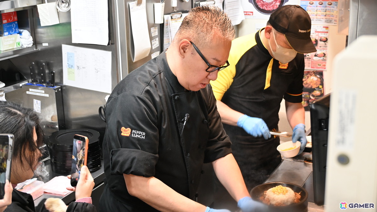 「信長の野望 出陣」とペッパーランチのコラボメニューを先行試食！信長、秀吉、家康をイメージした3品は通常メニューとはまた違った美味しさが楽しめるの画像8