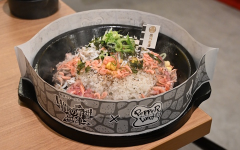 「信長の野望 出陣」とペッパーランチのコラボメニューを先行試食！信長、秀吉、家康をイメージした3品は通常メニューとはまた違った美味しさが楽しめるの画像