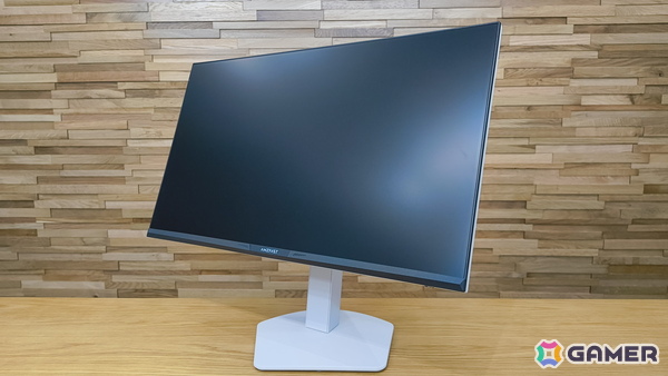 AMZFASTのゲーミングモニター「AMZG24F6QL」をレビュー！シンプルながら機能性抜群、スタンド調整の自由度の高さも魅力的の画像11