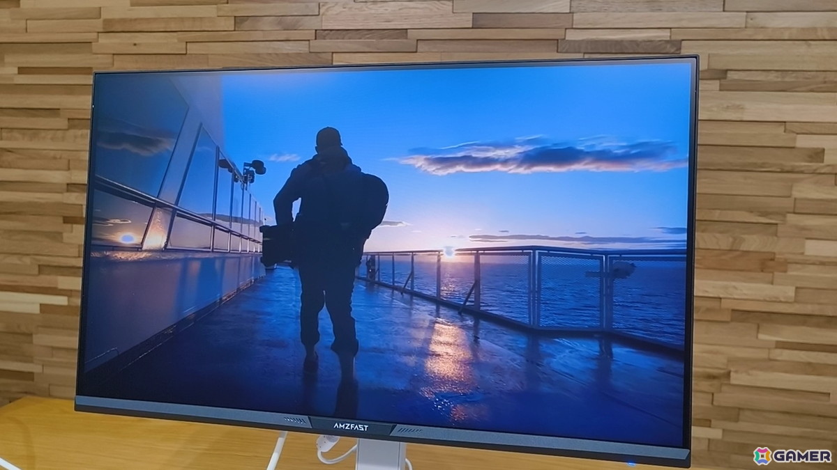 AMZFASTのゲーミングモニター「AMZG24F6QL」をレビュー！シンプルながら機能性抜群、スタンド調整の自由度の高さも魅力的の画像23