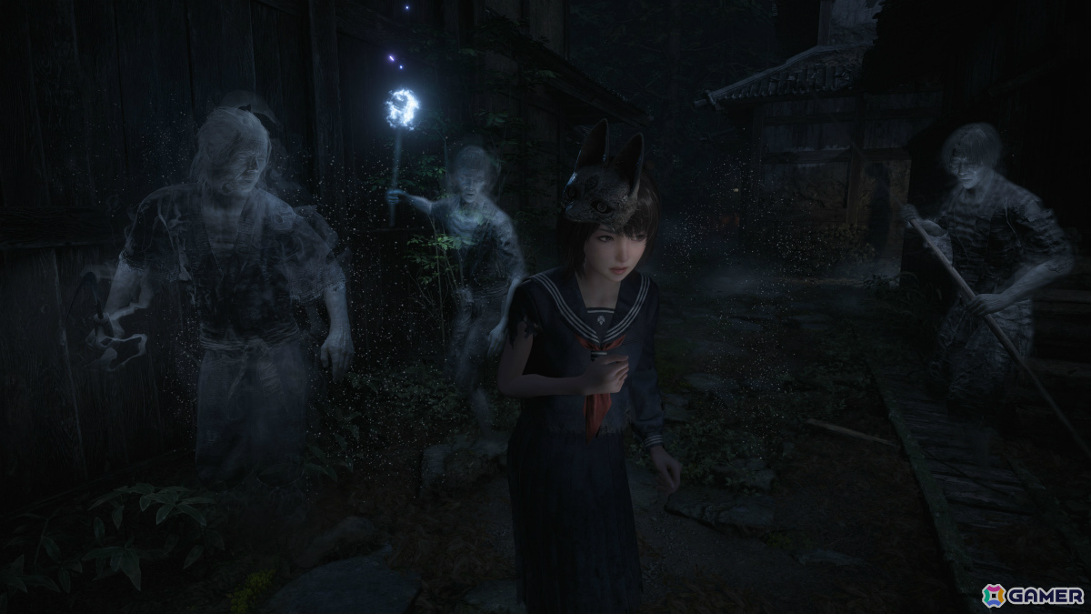 「零 ～紅い蝶～ REMAKE」で「SILENT HILL f」の雛子になりきれるセーラー服や狐面が無料DLCとして配信！の画像