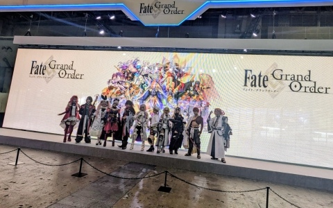「FGO」第2部 終章までの旅路を展示と共に振り返ろう！サーヴァントデータベースではグランドサーヴァント専用のクリアフレームも【AnimeJapan 2026】