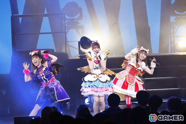 「アイドルタイムプリパラ」ガァルマゲドンによるライブ「『悪魔の宴～しもべたちよ、呪ってやる！なの！ガァル！～』by プリパラ」の公式レポートが公開！の画像15