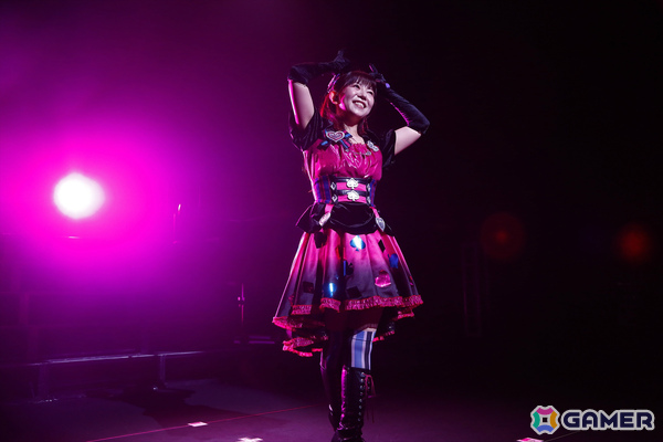 「アイドルタイムプリパラ」ガァルマゲドンによるライブ「『悪魔の宴～しもべたちよ、呪ってやる！なの！ガァル！～』by プリパラ」の公式レポートが公開！の画像5